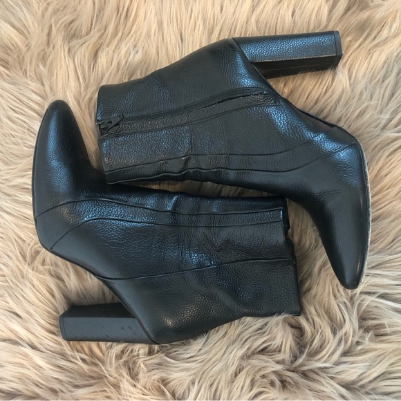 Veronica beard black boots - Picture 7 of 10